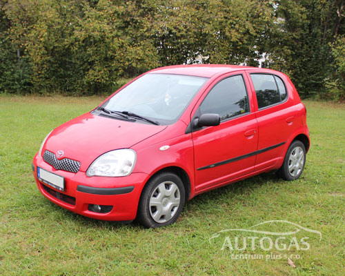 Toyota Yaris 1,0 48 kW